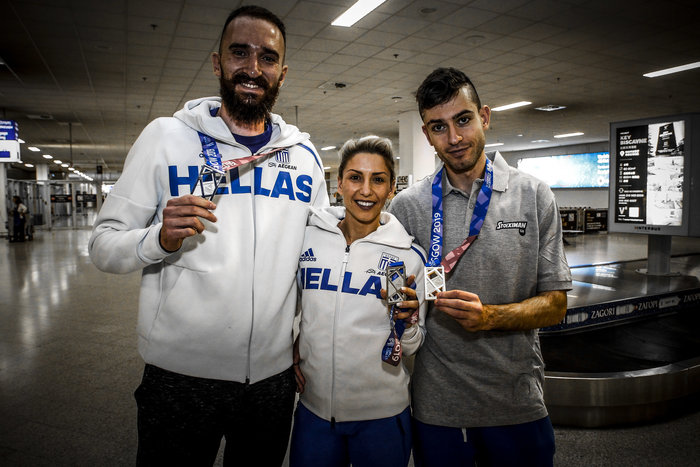 Eπιστροφή από την Γλασκώβη με μετάλλια και χαμόγελα [Εικόνες] - εικόνα 4