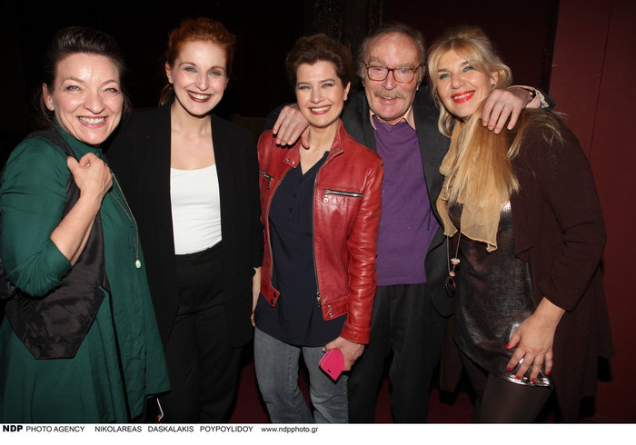 Βίκυ Μαραγκάκη: Δείτε πώς είναι σήμερα η ηθοποιός των σειρών των 90's