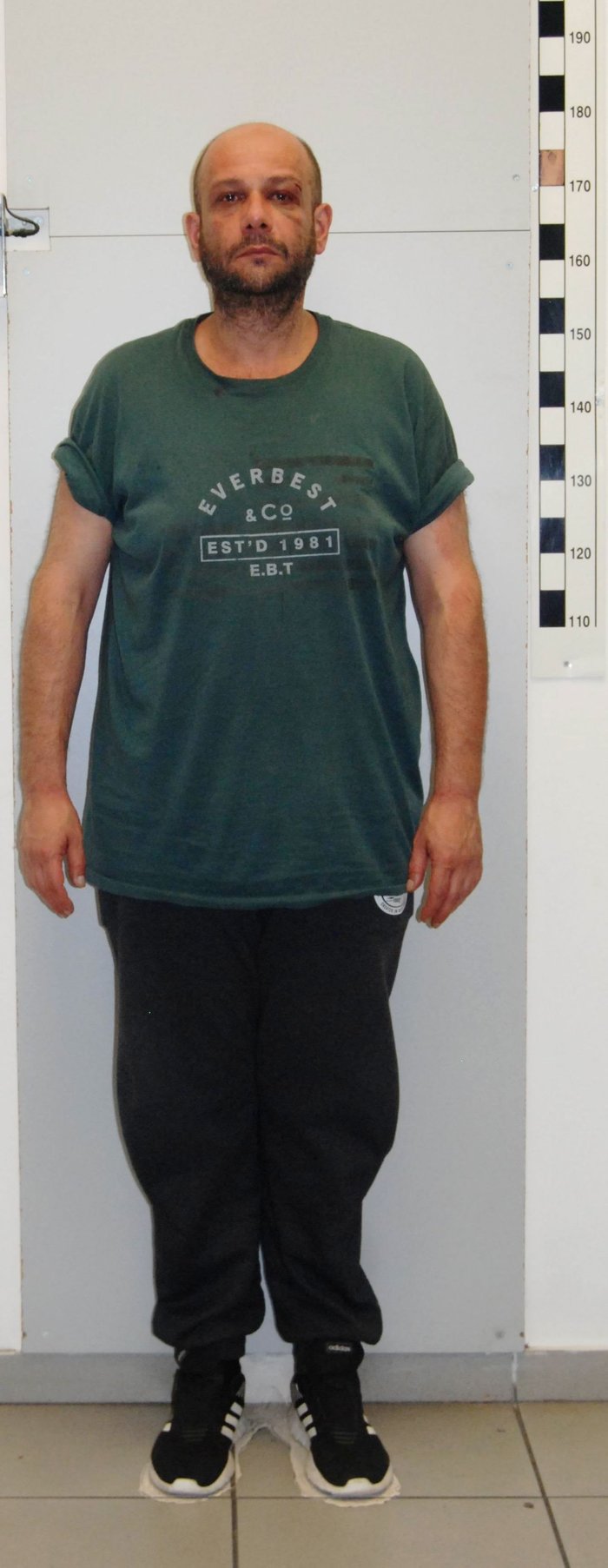 Στη δημοσιότητα η φωτογραφία 43χρονου που αποπλάνησε 14χρονη - εικόνα 2