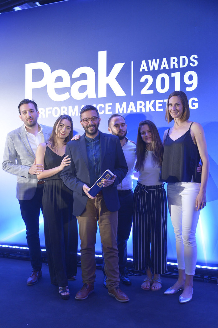 Βραβεία Χ2 στα PEAK Performance Marketing Awards για την Avis