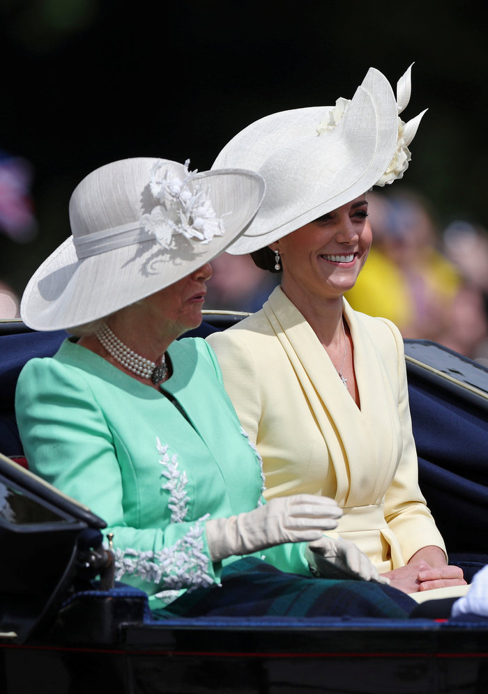 Στη σκιά της Κέιτ η πρώτη εμφάνιση της Μέγκαν Μαρκλ μετά την γέννα - εικόνα 7