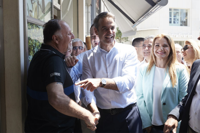 Με μήνυμα ενότητας η περιοδεία Μητσοτάκη στα Δωδεκάνησα - εικόνα 2