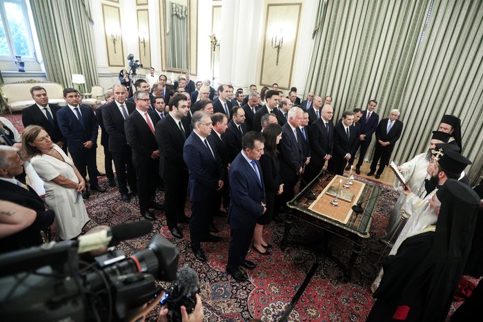 Ορκίστηκε η νέα κυβέρνηση του Κυριάκου Μητσοτάκη [φωτογραφίες] - εικόνα 5