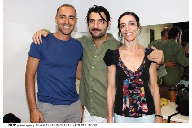 H Spania Emfanish Me Thn H8opoio Kai Xoreytria Syzygo Toy People Amp Style Eidhseis