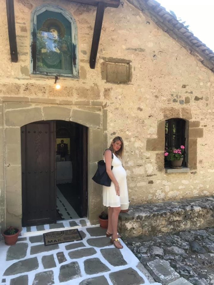 Γέννησε η βουλευτής που ορκίστηκε στον έβδομο μήνα της εγκυμοσύνης [Εικόνα] - εικόνα 2