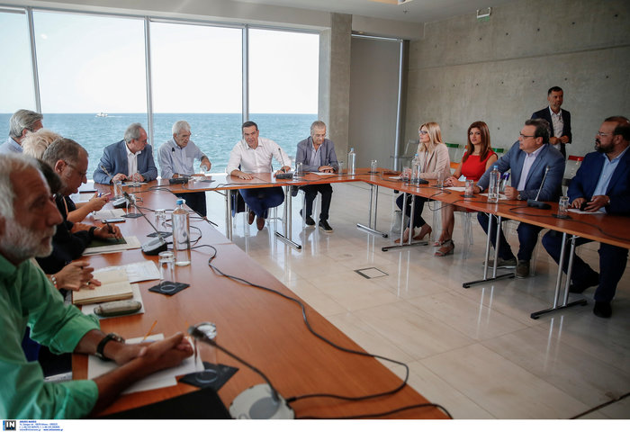 Tσίπρας: Επιστρέψαμε στην κανονικότητα της διαπλοκής - εικόνα 2