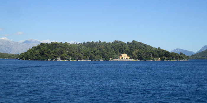 Το υπέροχο σπίτι του Νάνου Βαλαωρίτη στο Ιόνιο - εικόνα 2