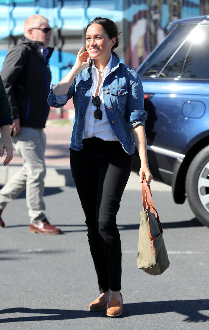 Η Μέγκαν με casual chic look στη βασιλική περιοδεία [Εικόνες] - εικόνα 4