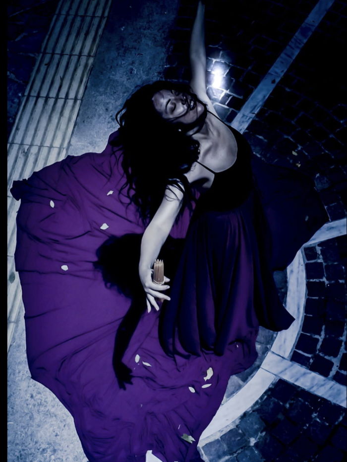 Η Φαρμακεύτρια επανέρχεται  στη θεατρική σκηνή της Αθήνας