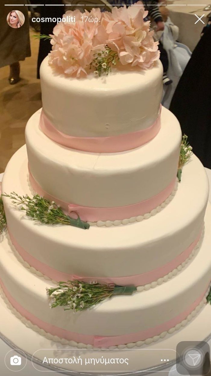 Νονά με κατακόκκινο σύνολο η Όλγα Κεφαλογιάννη [Εικόνες] - εικόνα 3