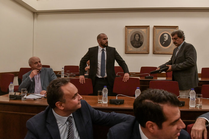 Novartis: Αρνήθηκαν να αποχωρήσουν Πολάκης και Τζανακόπουλος - Νέα αναβολή