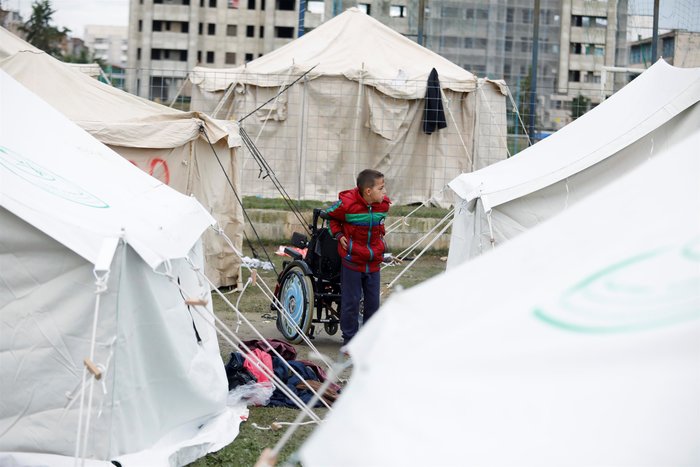 Τραγικές ιστορίες στην Αλβανία: «Τα παιδιά μας ακόμη τρέμουν» - εικόνα 3