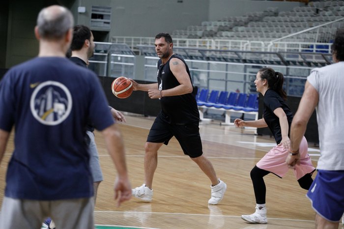 Η ΝΔ πήρε μπάλα και παίζει μπάσκετ [εικόνες] - εικόνα 5