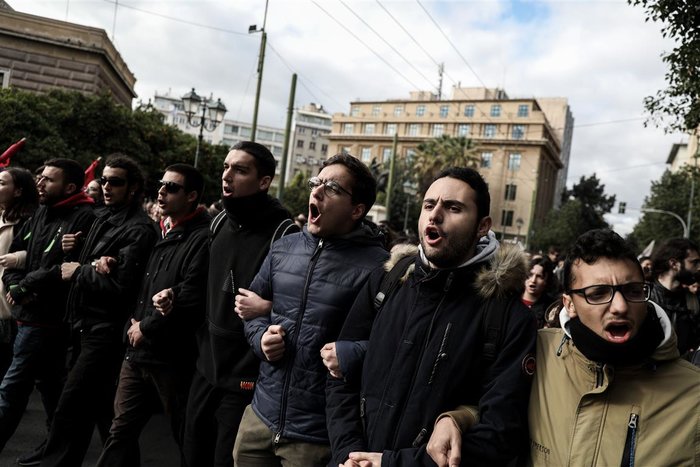 Πορεία φοιτητών στο κέντρο - κυκλοφοριακές ρυθμίσεις [εικόνες]