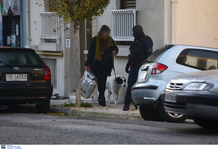 Καρέ καρέ οι εκκενώσεις καταλήψεων στο Κουκάκι [εικόνες & βίντεο] - εικόνα 13