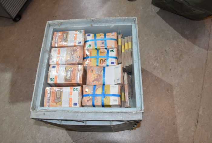 Πού έκρυβαν τα λεφτά οι δράστες της εικονικής ληστείας [φωτό] - εικόνα 8