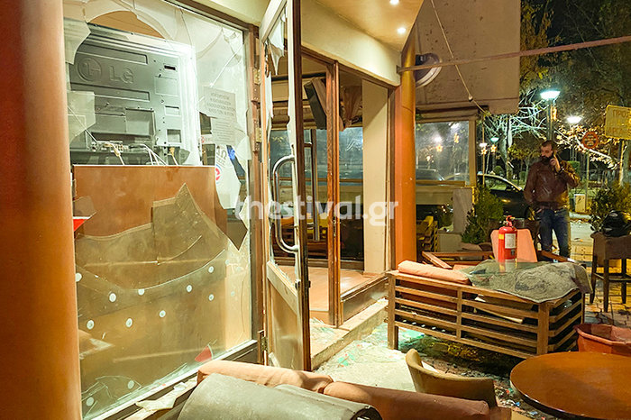 Θεσσαλονίκη: Άγρια συμπλοκή μεταξύ οπαδών τα ξημερώματα στην Καλαμαριά