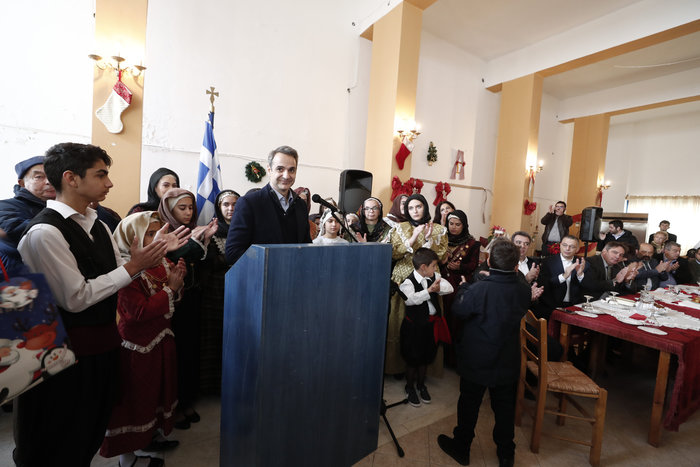 Μητσοτάκης: «Θα υπερασπιστούμε με κάθε μέσο τα εθνικά δίκαια» - εικόνα 8