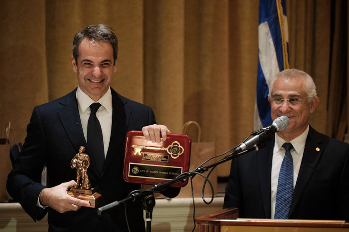 Στο Τάρπον Σπριγκς της Φλόριντα Κυριάκος και Μαρέβα [εικόνες] - εικόνα 7
