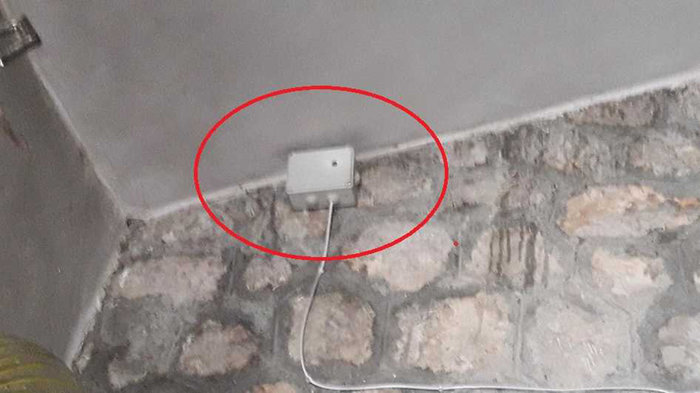 Παπάς έβαλε κάμερες για να βλέπει... τι ρίχνουν οι πιστοί στο παγκάρι-ΦΩΤΟ - εικόνα 4