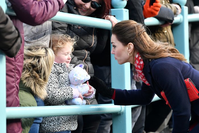 Κέιτ Μίντλετον: Ζήτησε συγγνώμη από τρίχρονη που απογοήτευσε [Εικόνες]
