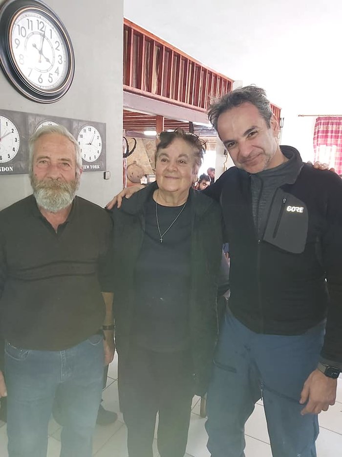 Ο Μητσοτάκης πήρε τα βουνά- Ανέβηκε στα χιόνια στον Ομαλό της Κρήτης [φωτο] - εικόνα 3