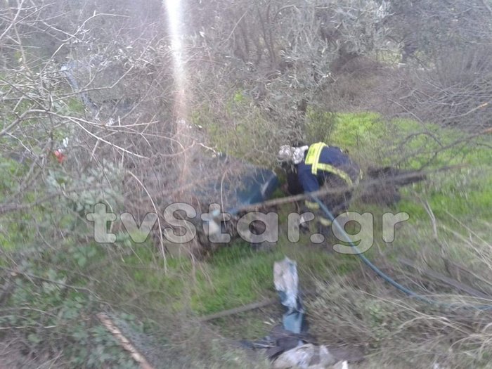 Τραγωδία: 43χρονη έπεσε σε γκρεμό μετά από σύγκρουση (φωτογραφίες)