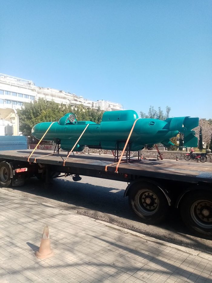 Νέο έκθεμα: Υποβρύχιο της ΔΥΚ στο προαύλιο του Πολεμικού Μουσείου - εικόνα 2