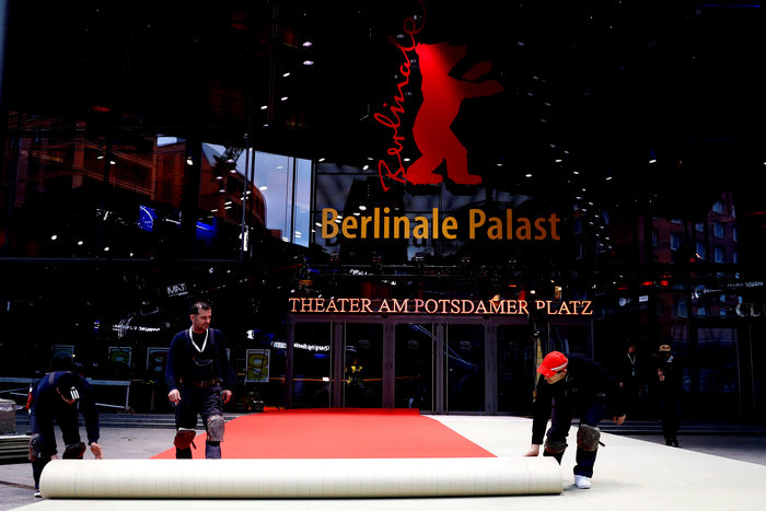 Με... Χίλαρι Κλίντον η έναρξη της 70ής Μπερλινάλε [εικόνες] - εικόνα 2