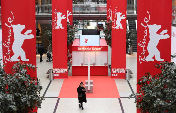 Με... Χίλαρι Κλίντον η έναρξη της 70ής Μπερλινάλε [εικόνες] - εικόνα 16